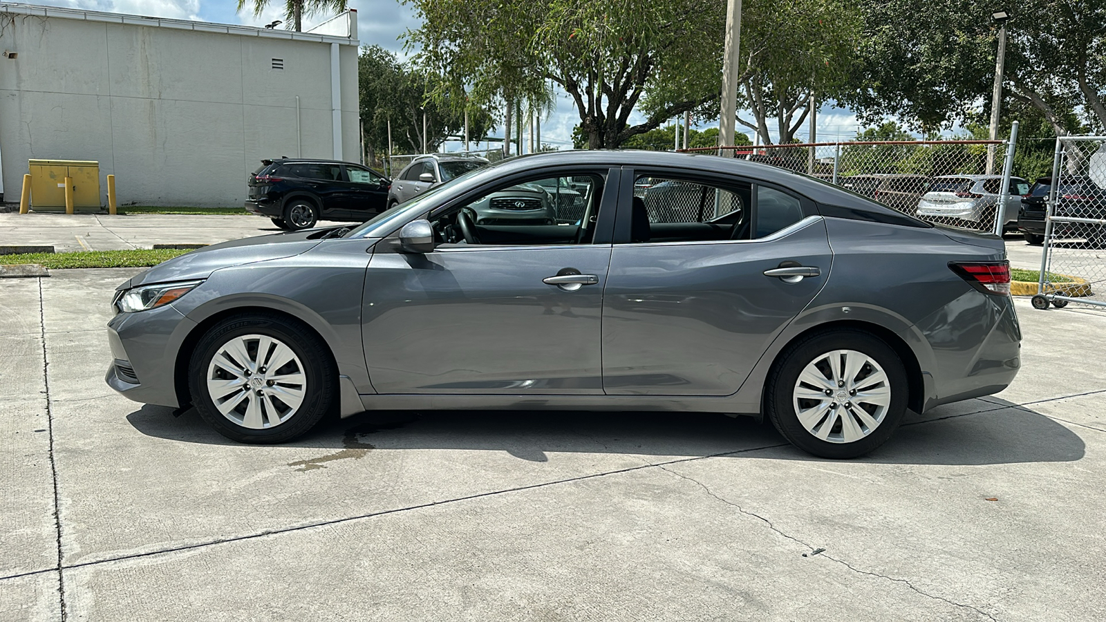 2021 Nissan Sentra S 5