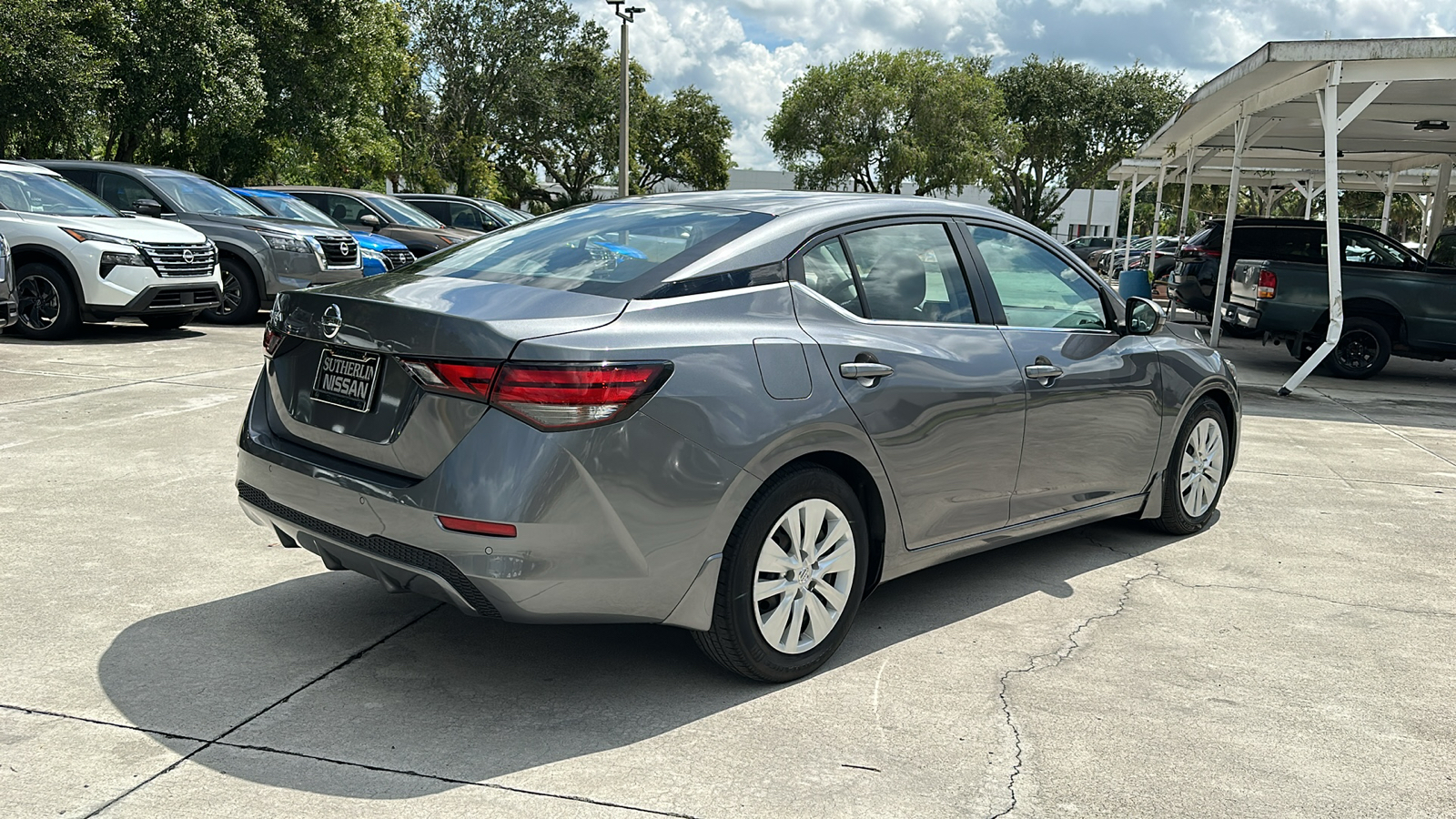 2021 Nissan Sentra S 8