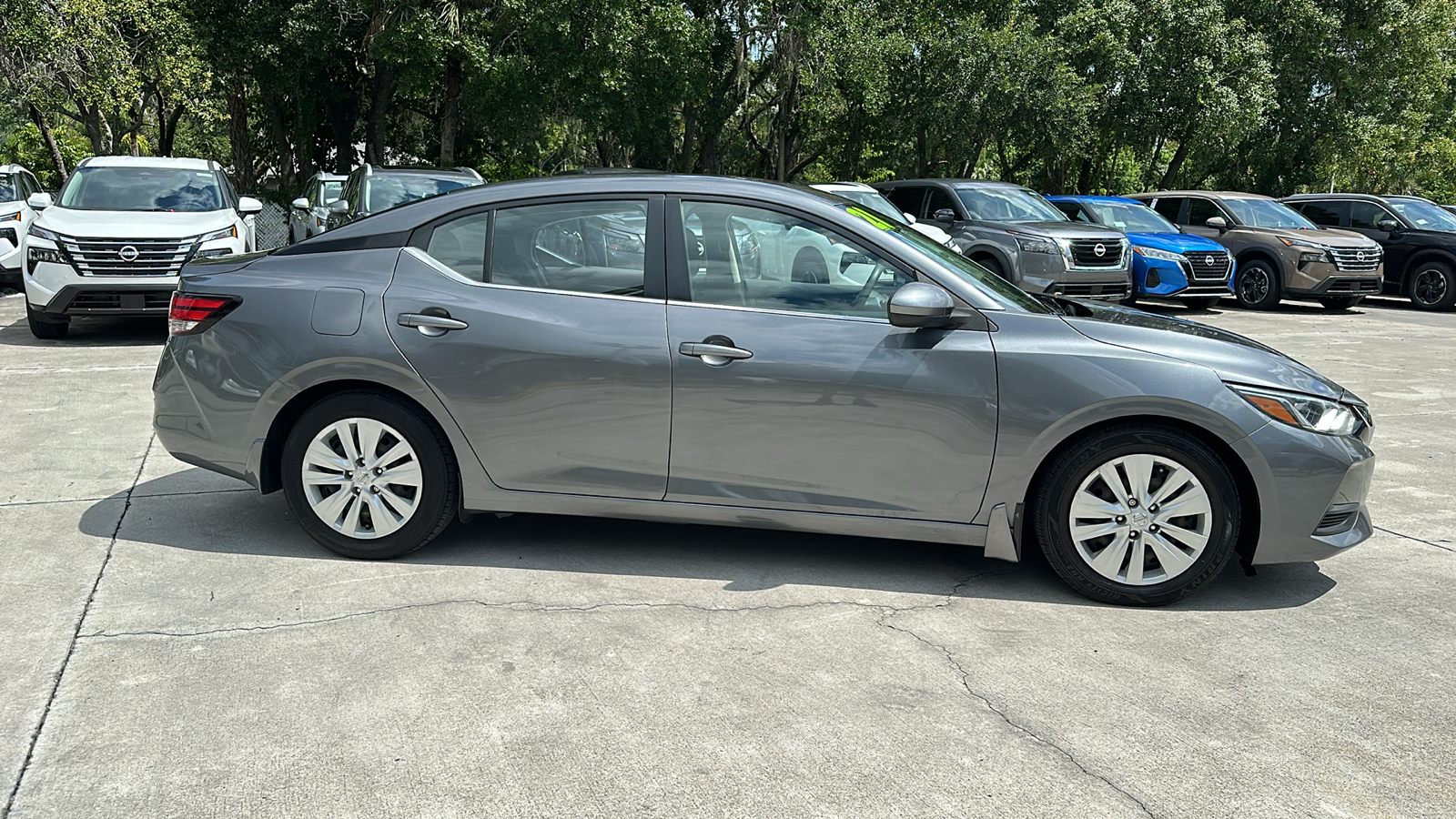 2021 Nissan Sentra S 9