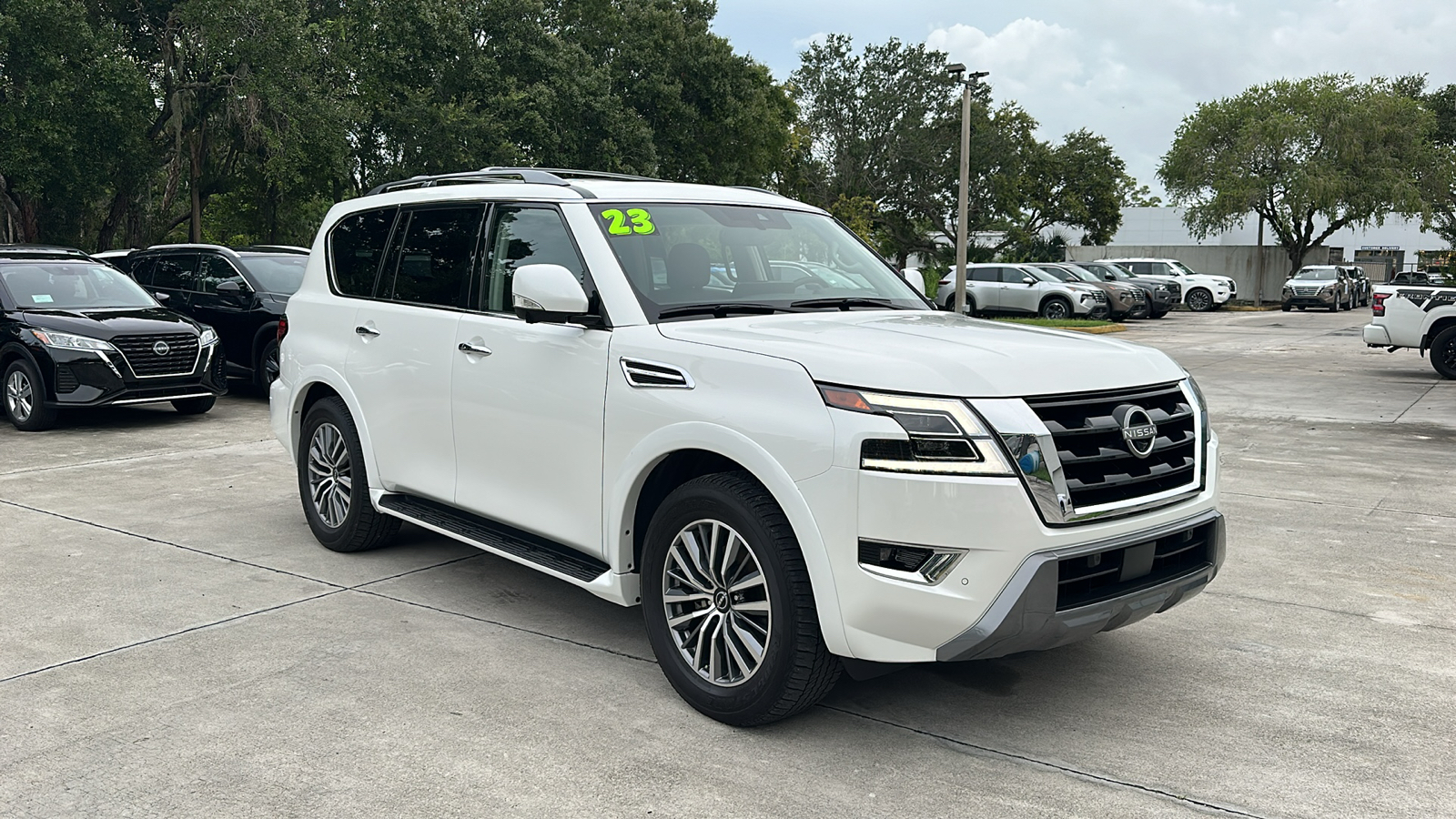 2023 Nissan Armada SL 1