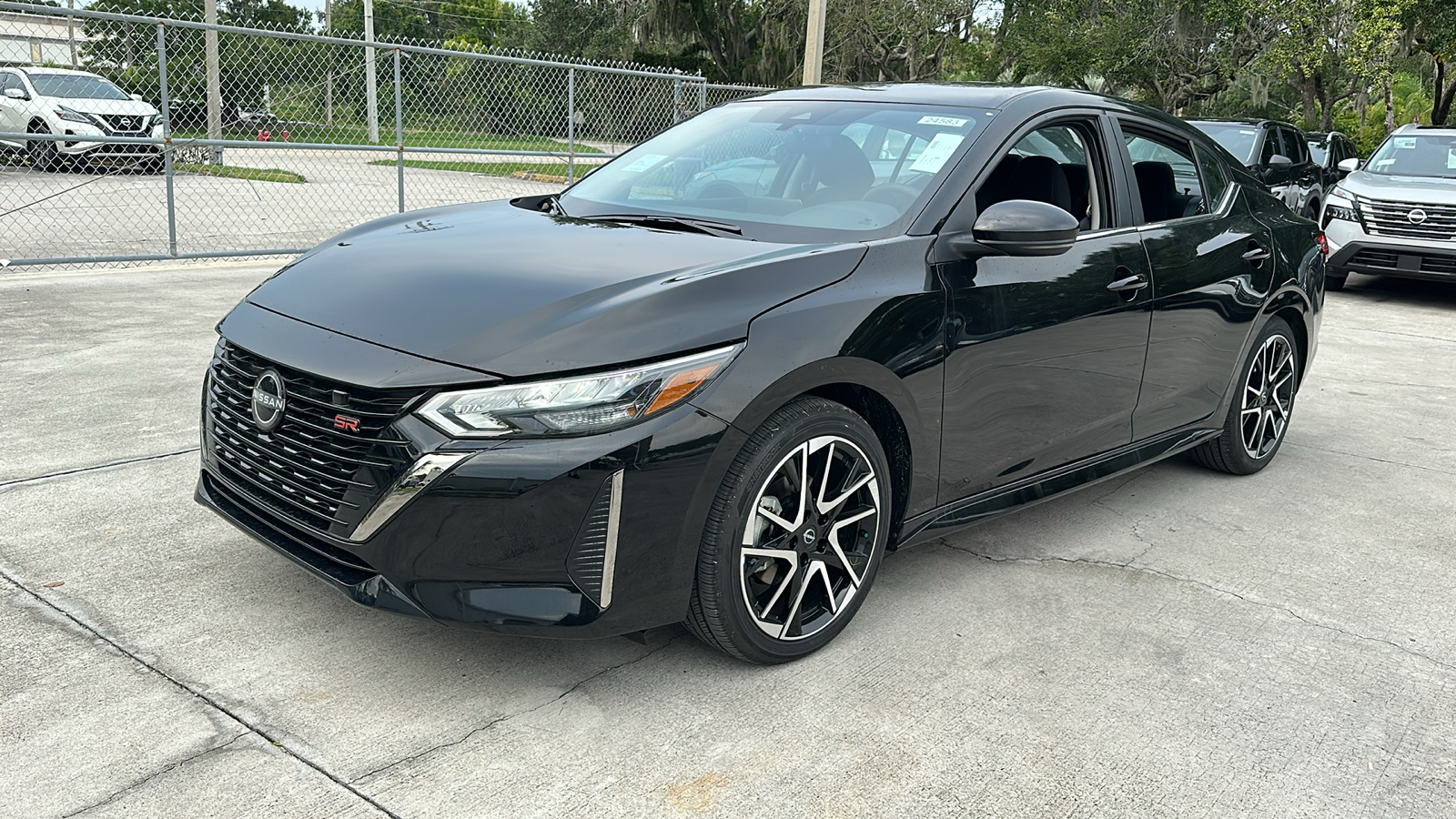 2024 Nissan Sentra SR 4