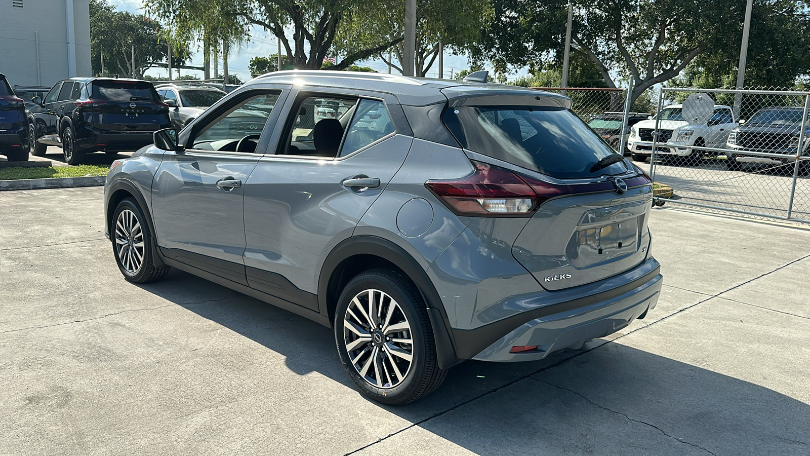 2024 Nissan Kicks SV 6