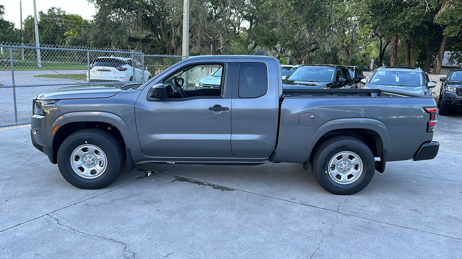 2024 Nissan Frontier S 4