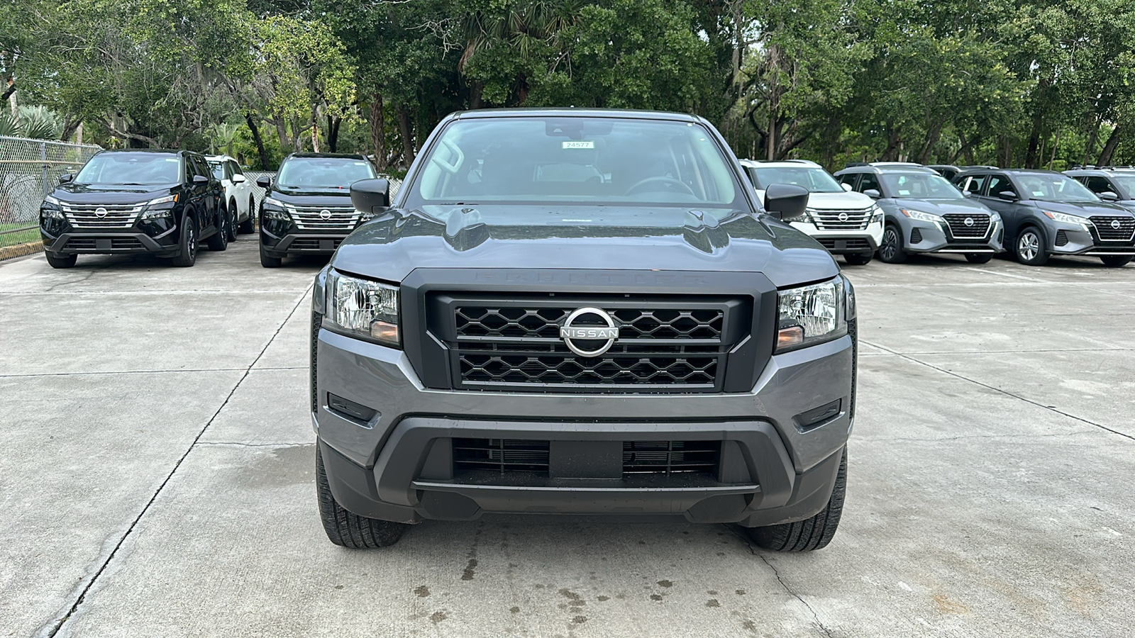 2024 Nissan Frontier S 2