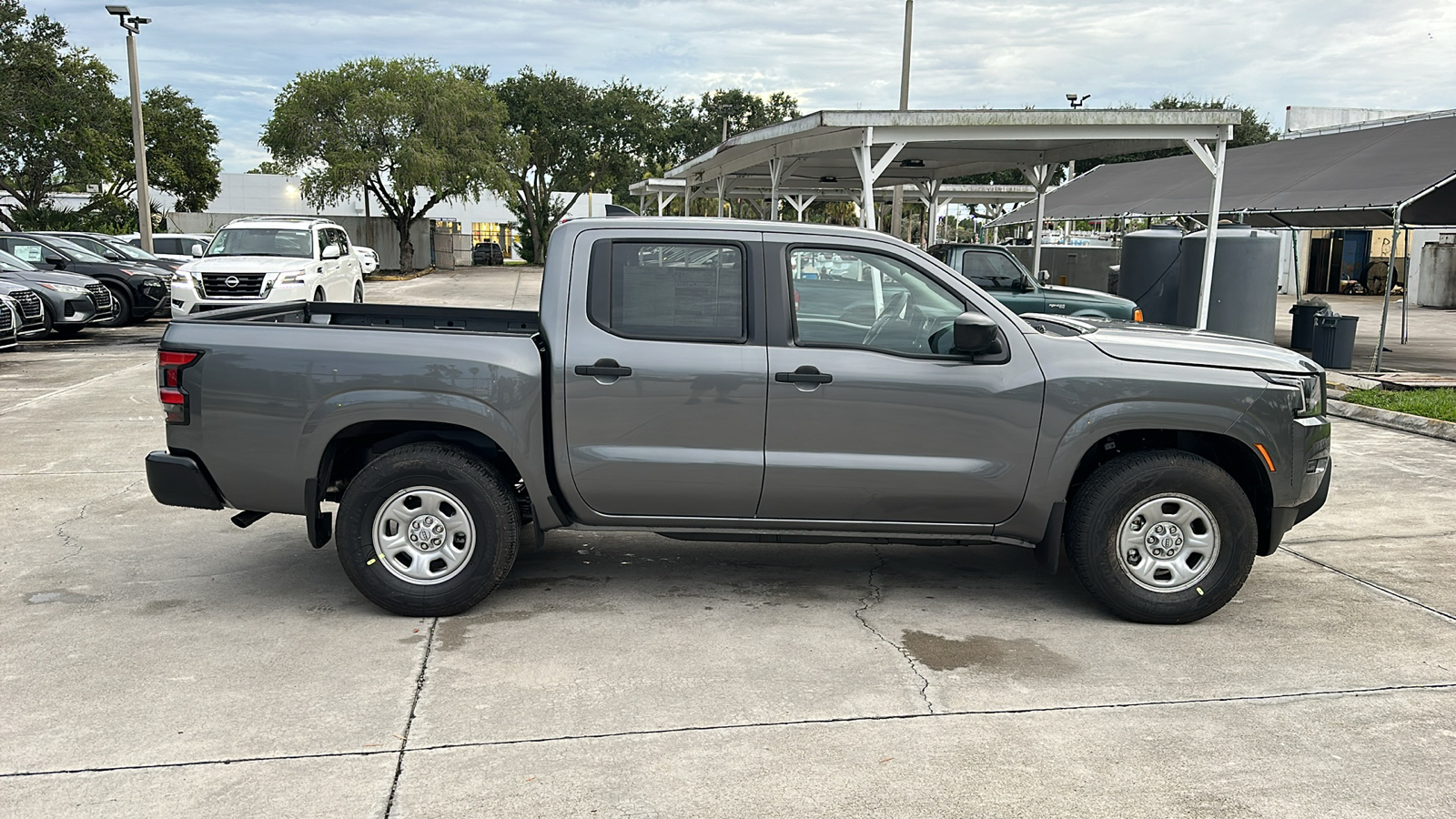 2024 Nissan Frontier S 8