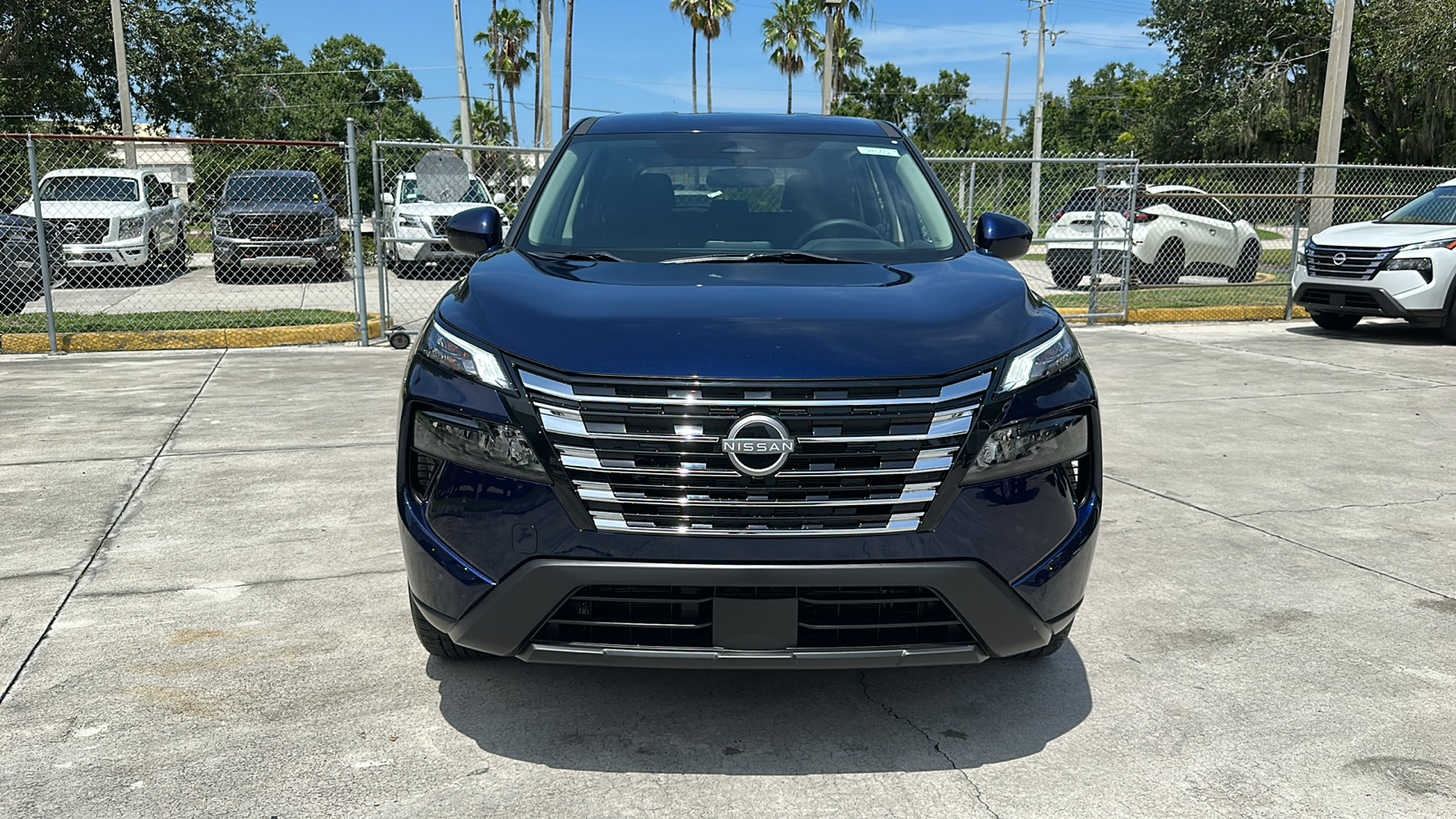 2024 Nissan Rogue SV 2