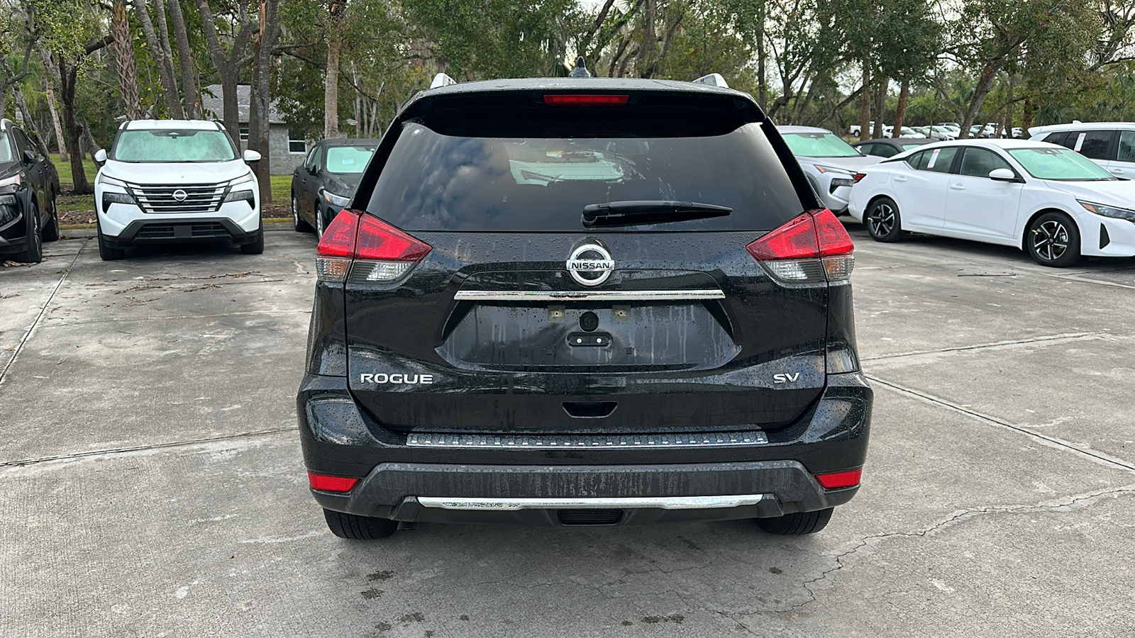 2018 Nissan Rogue SV 6