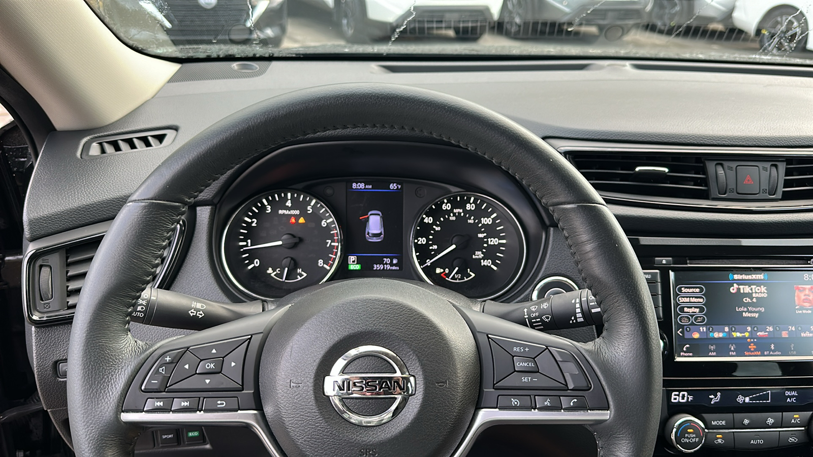 2018 Nissan Rogue SV 18