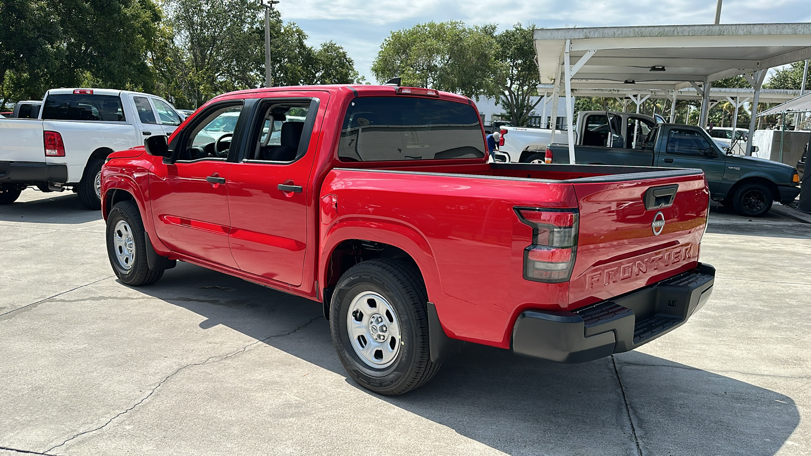 2024 Nissan Frontier S 5