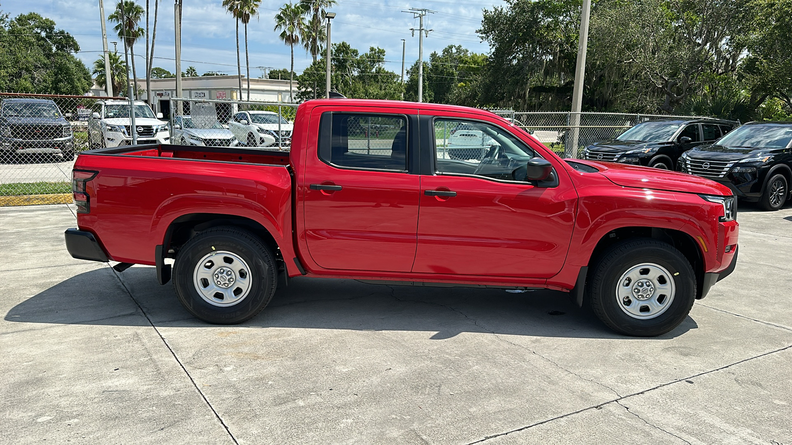 2024 Nissan Frontier S 8