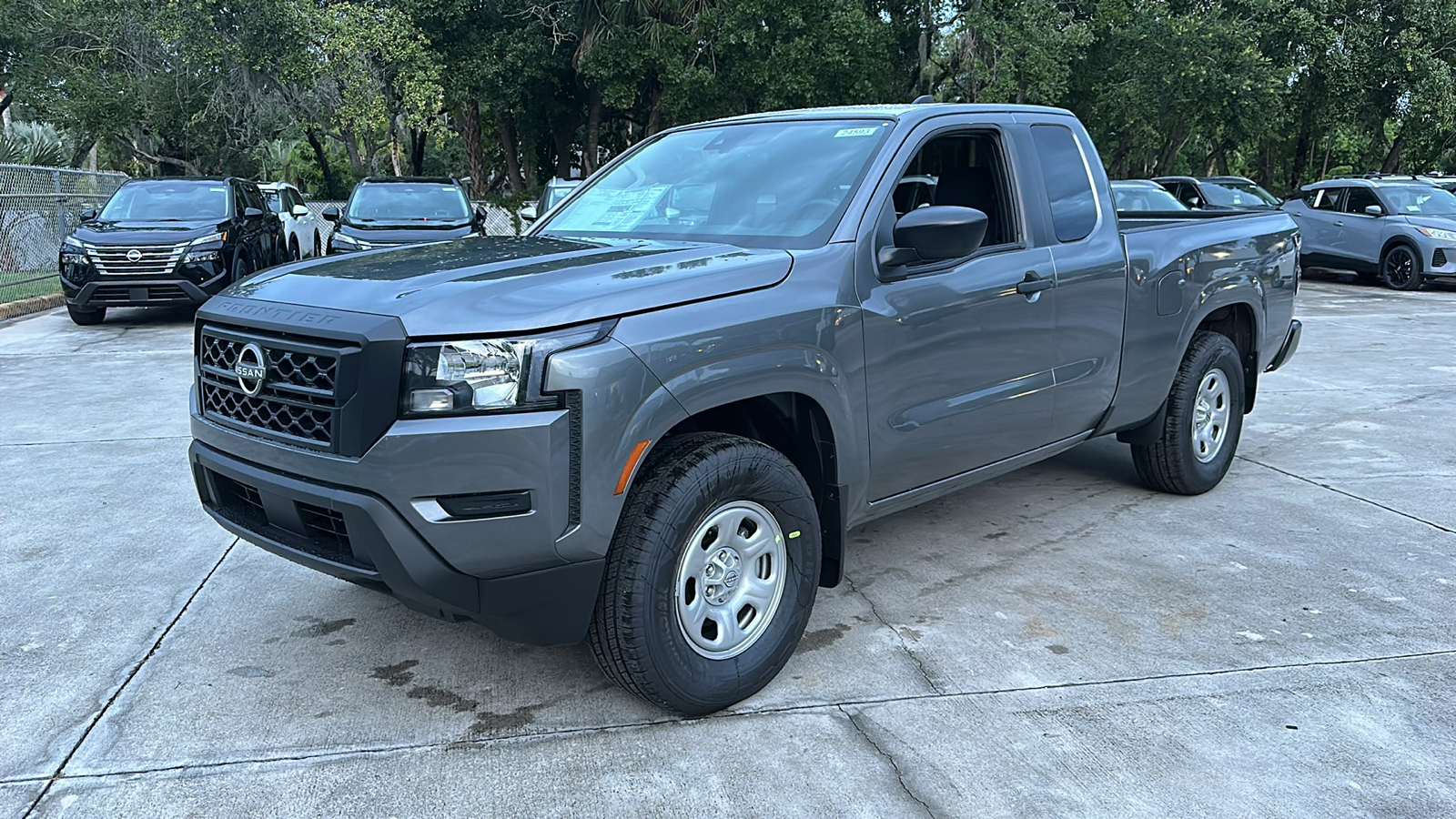 2024 Nissan Frontier S 4