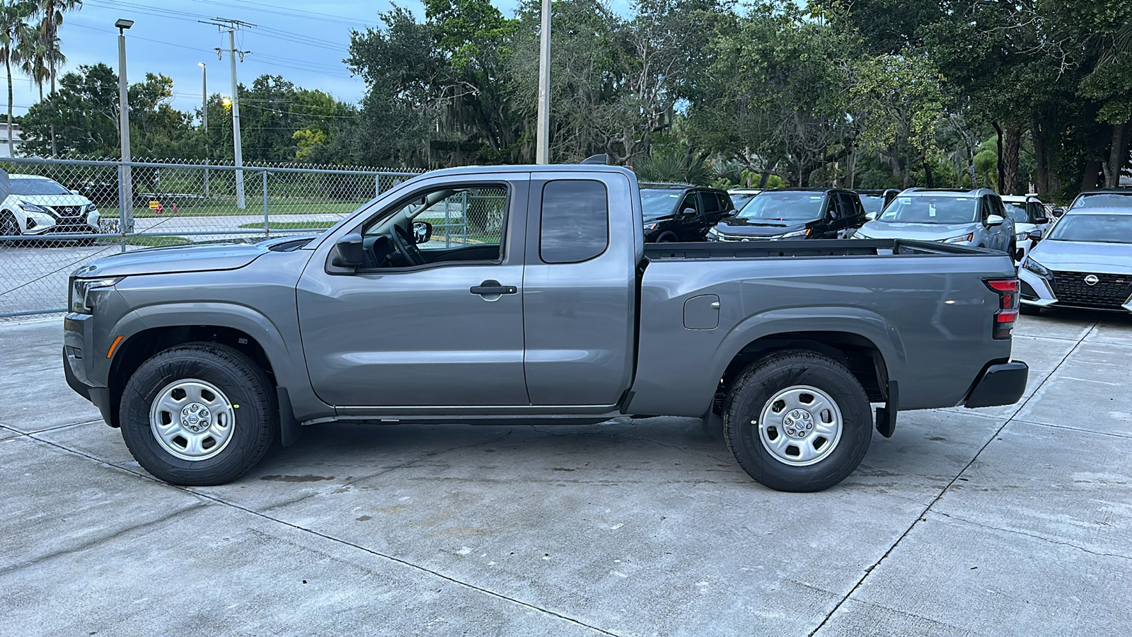 2024 Nissan Frontier S 5