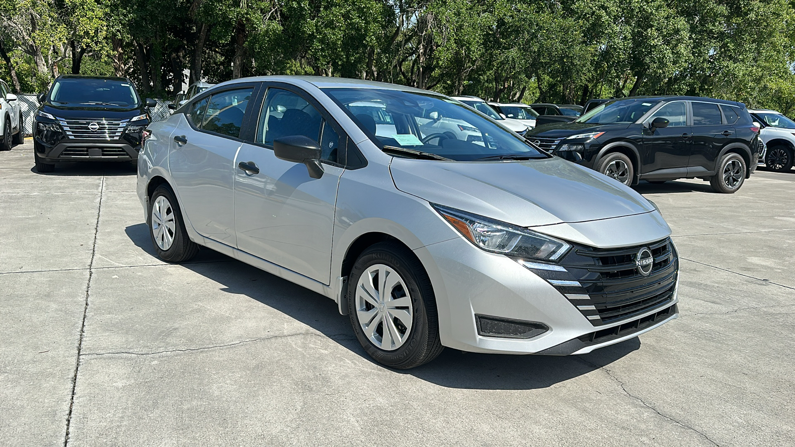 2024 Nissan Versa S 1