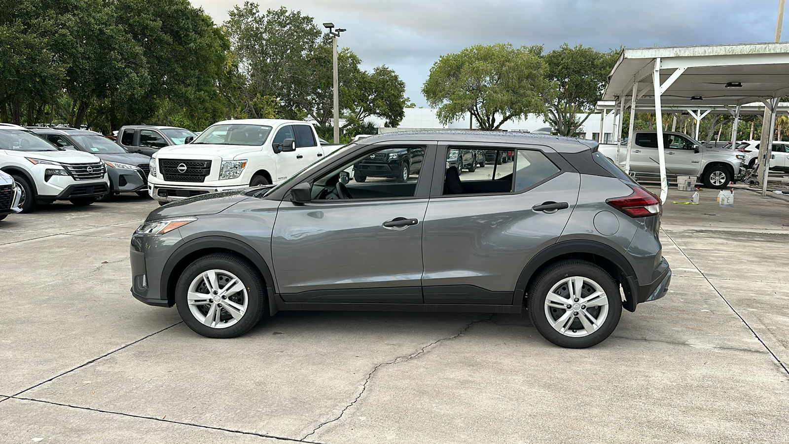 2024 Nissan Kicks S 5