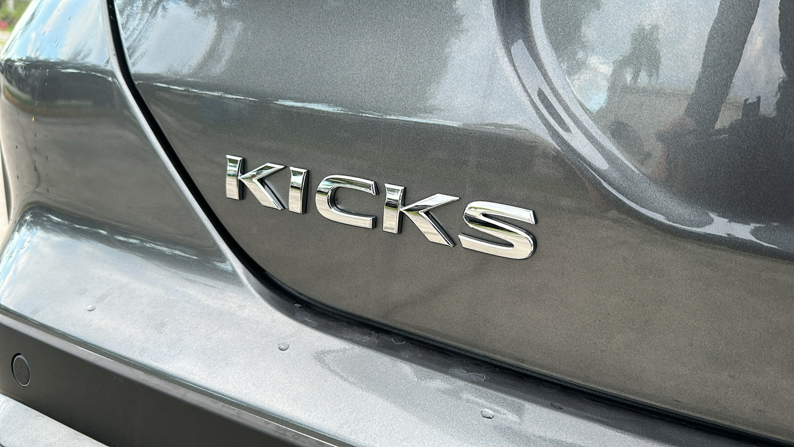 2024 Nissan Kicks S 10