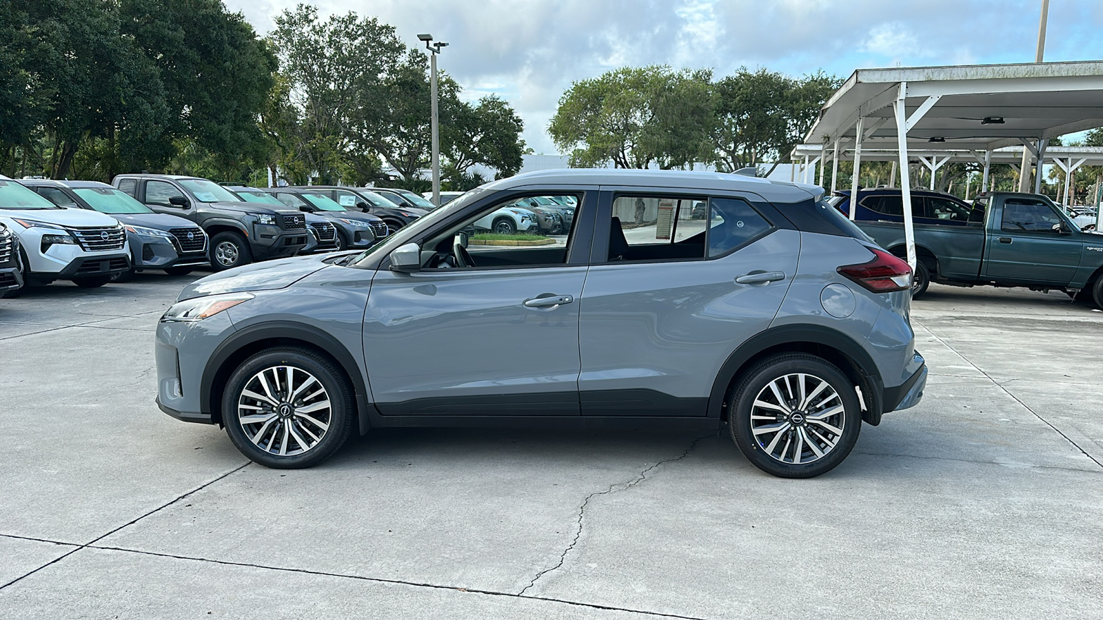 2024 Nissan Kicks SV 5