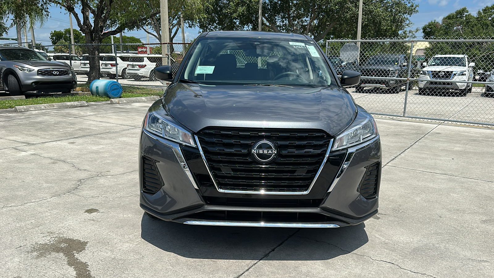 2024 Nissan Kicks S 2