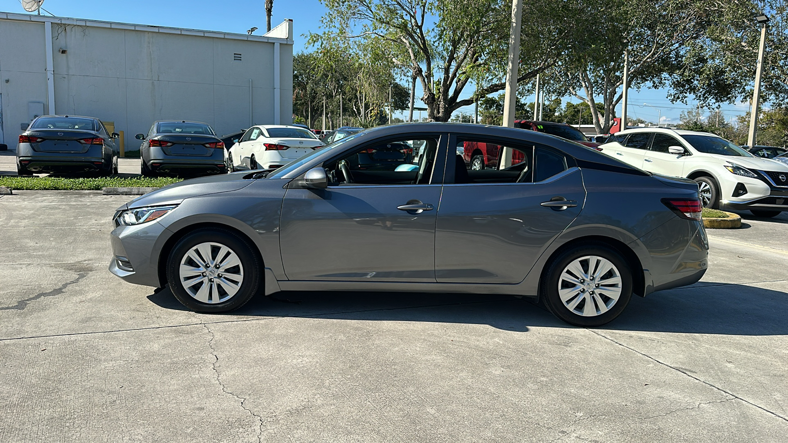 2023 Nissan Sentra S 4