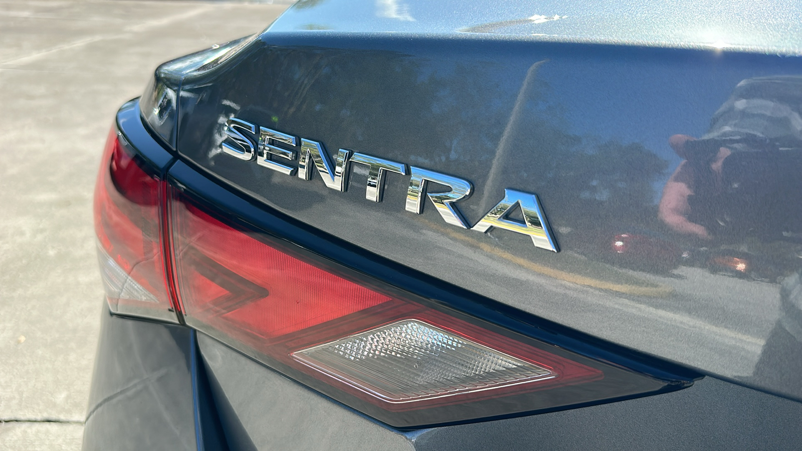 2023 Nissan Sentra S 9