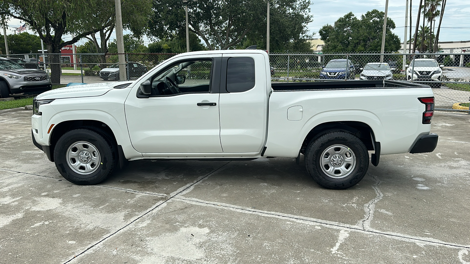 2024 Nissan Frontier S 4