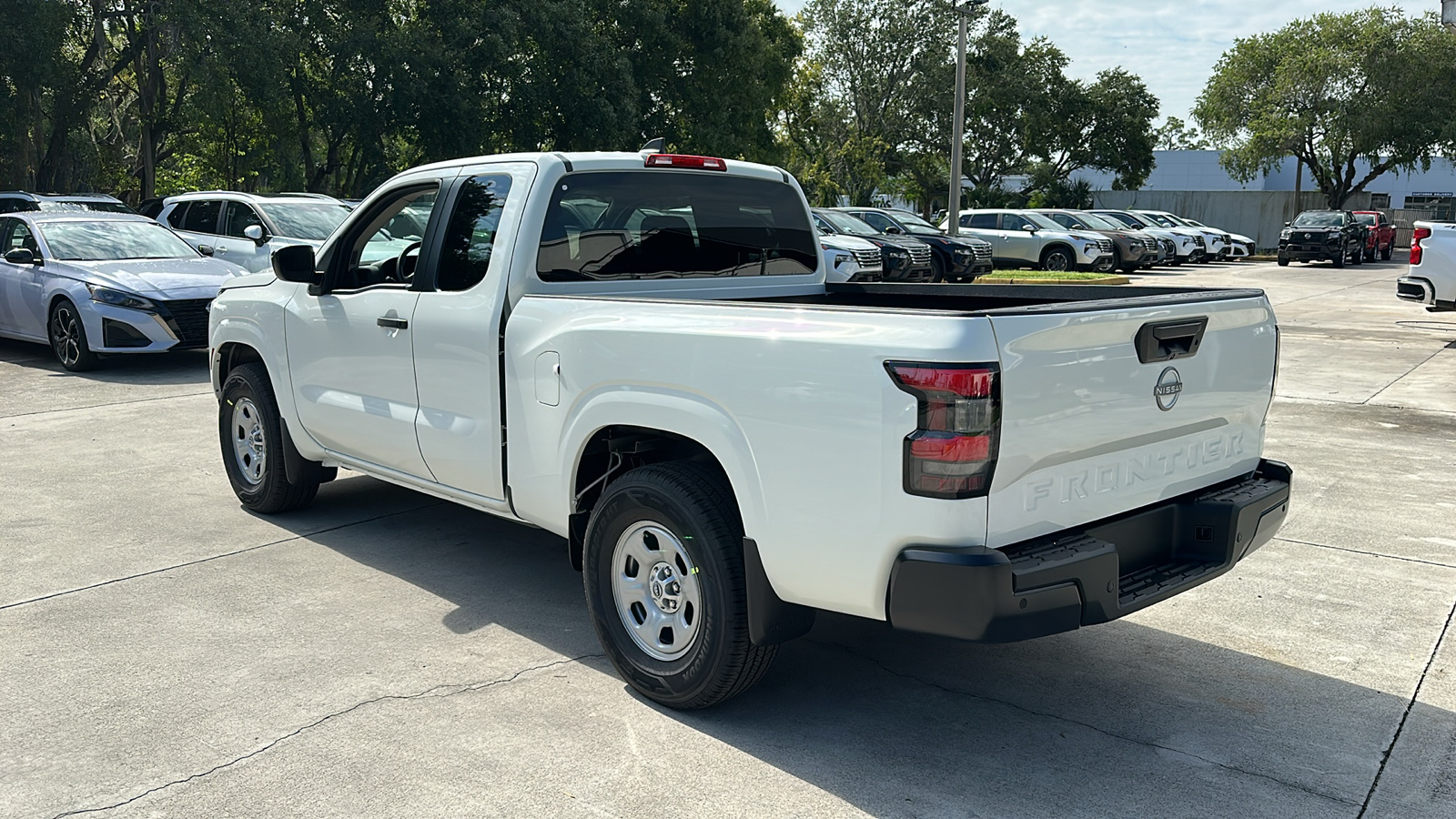 2024 Nissan Frontier S 5