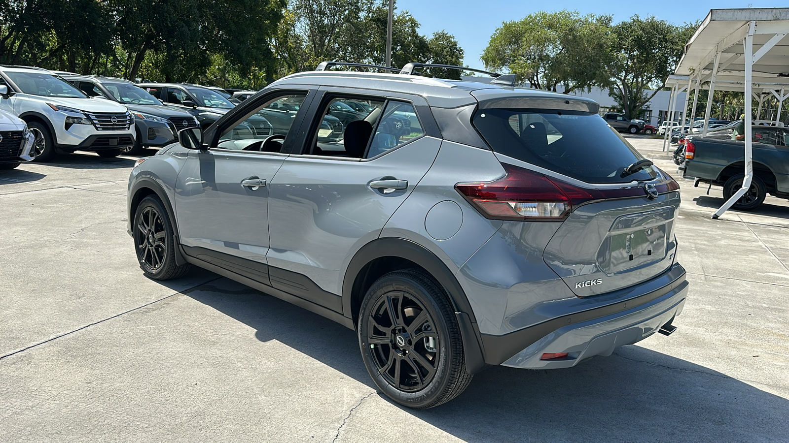 2024 Nissan Kicks SV 6