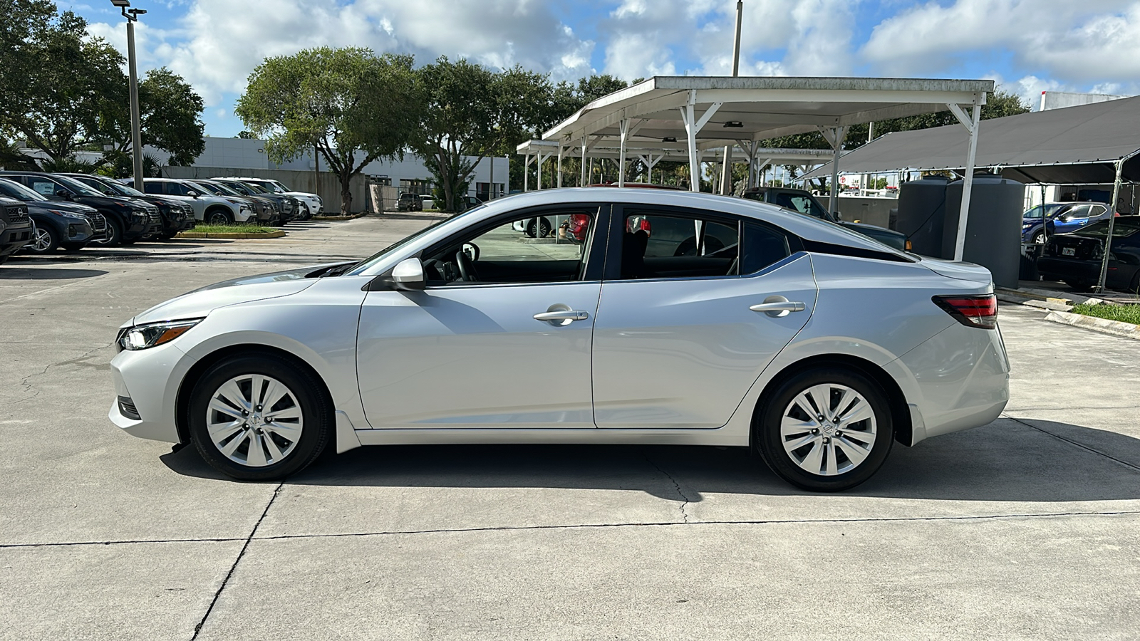 2023 Nissan Sentra S 5