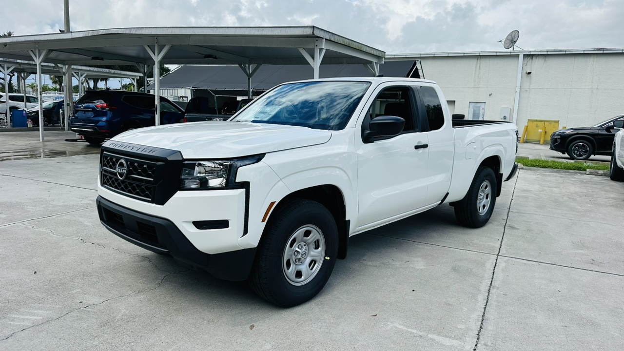 2024 Nissan Frontier S 3