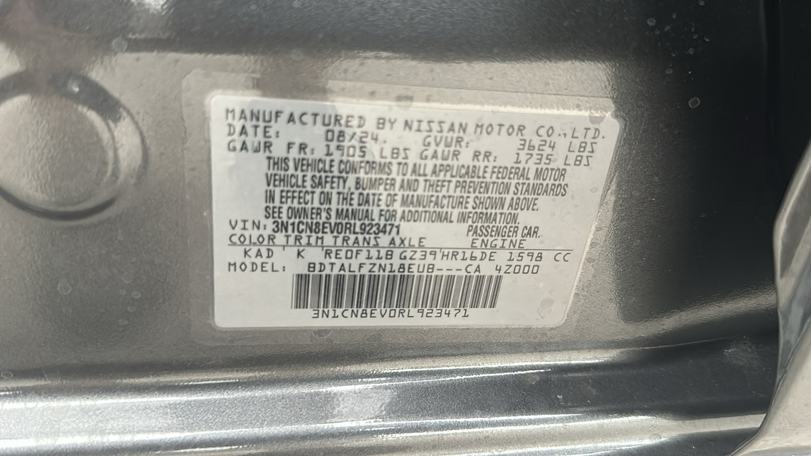 2024 Nissan Versa SV 28