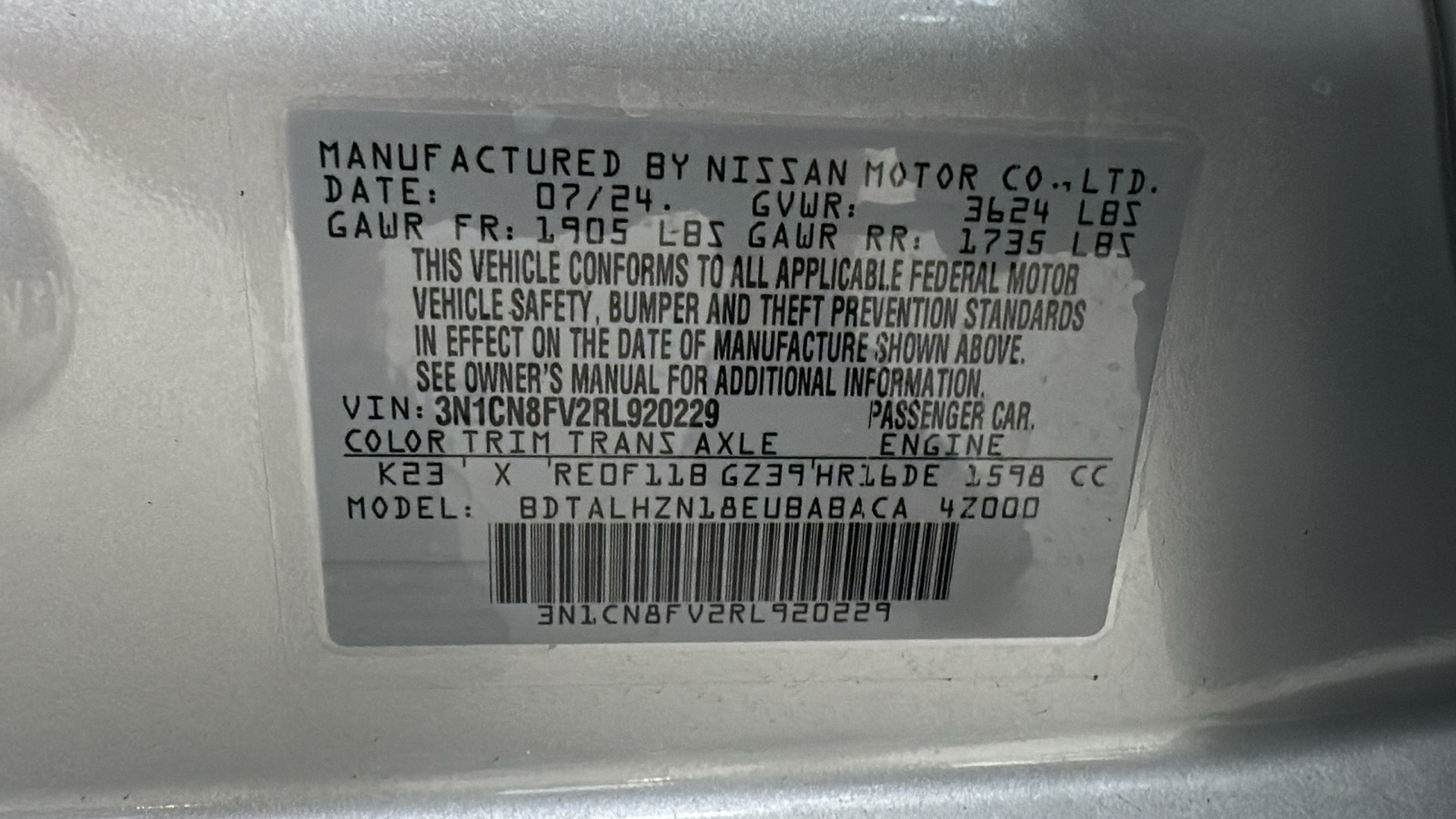 2024 Nissan Versa SR 28