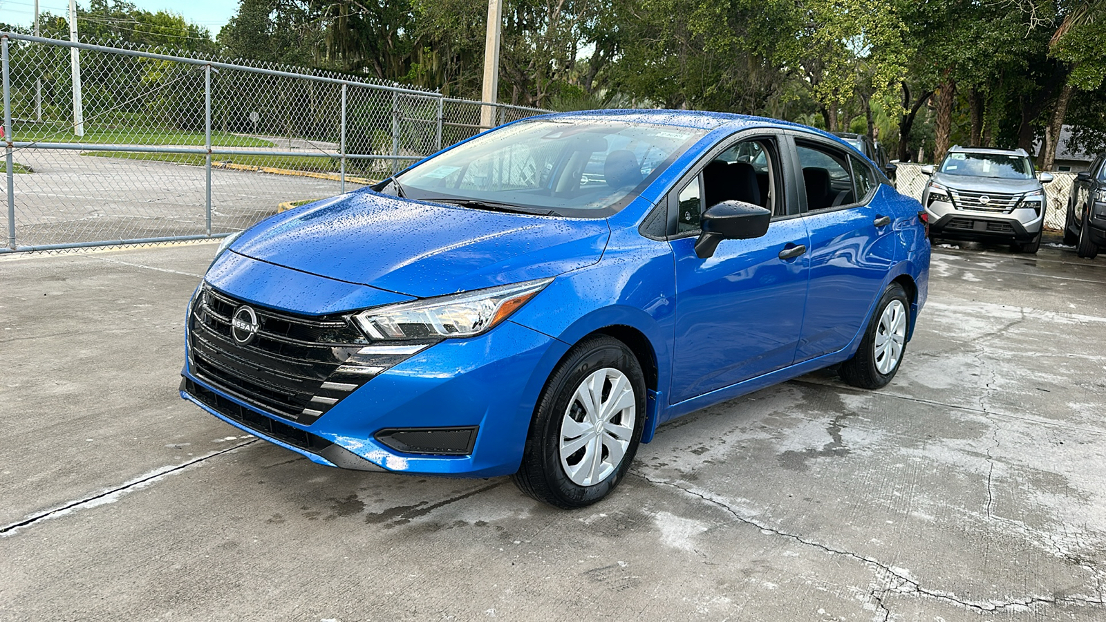 2024 Nissan Versa S 4