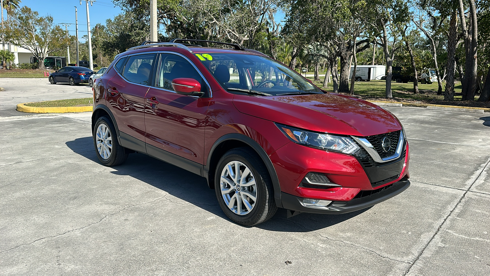 2021 Nissan Rogue Sport SV 1