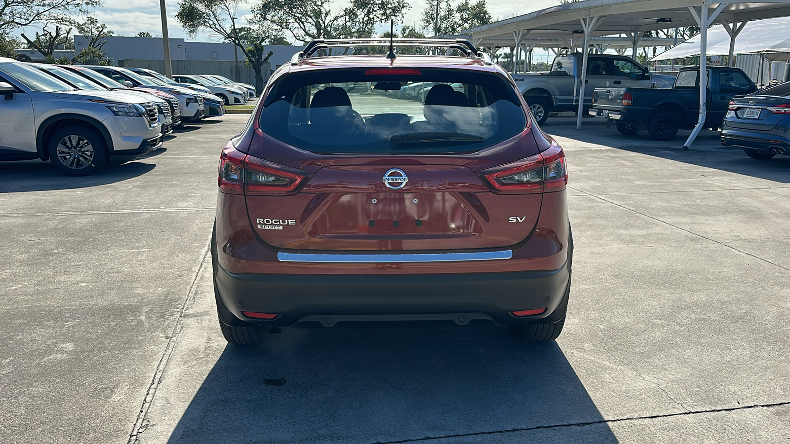 2021 Nissan Rogue Sport SV 6