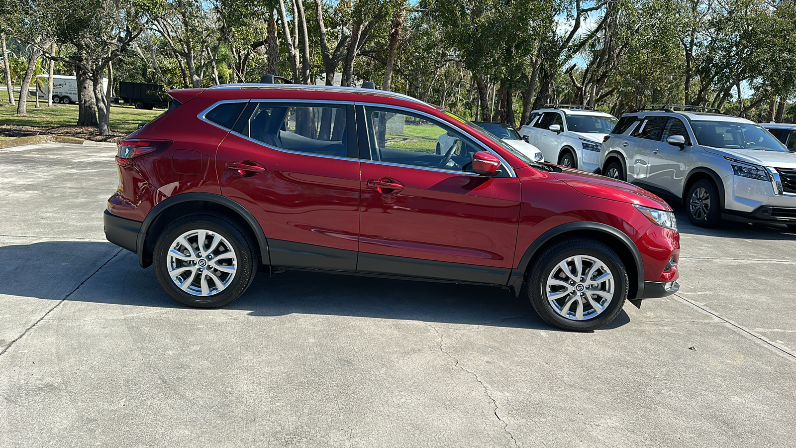 2021 Nissan Rogue Sport SV 8