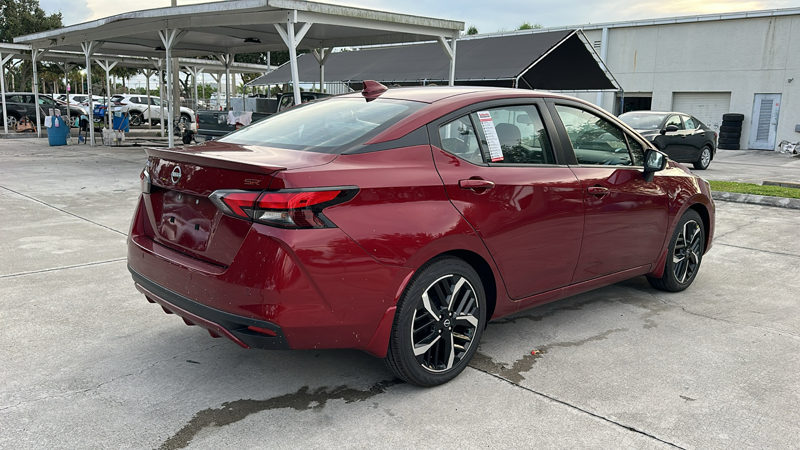 2024 Nissan Versa SR 8