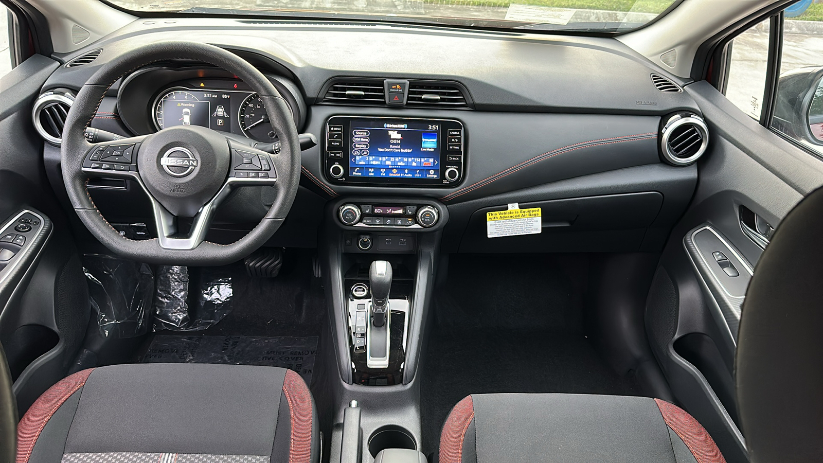 2024 Nissan Versa SR 14