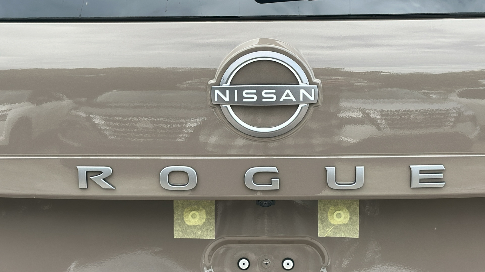 2024 Nissan Rogue SV 10