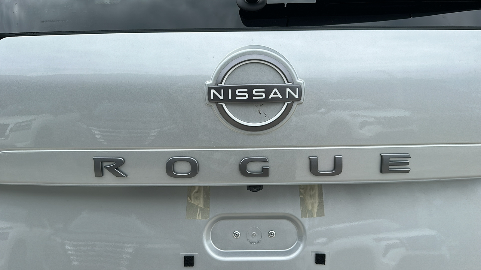 2025 Nissan Rogue SV 10