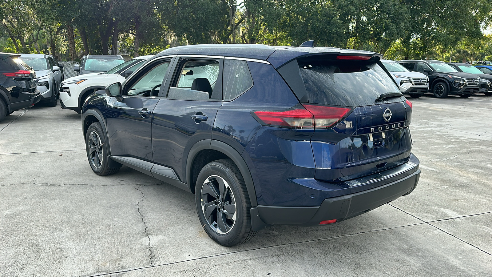 2025 Nissan Rogue SV 6