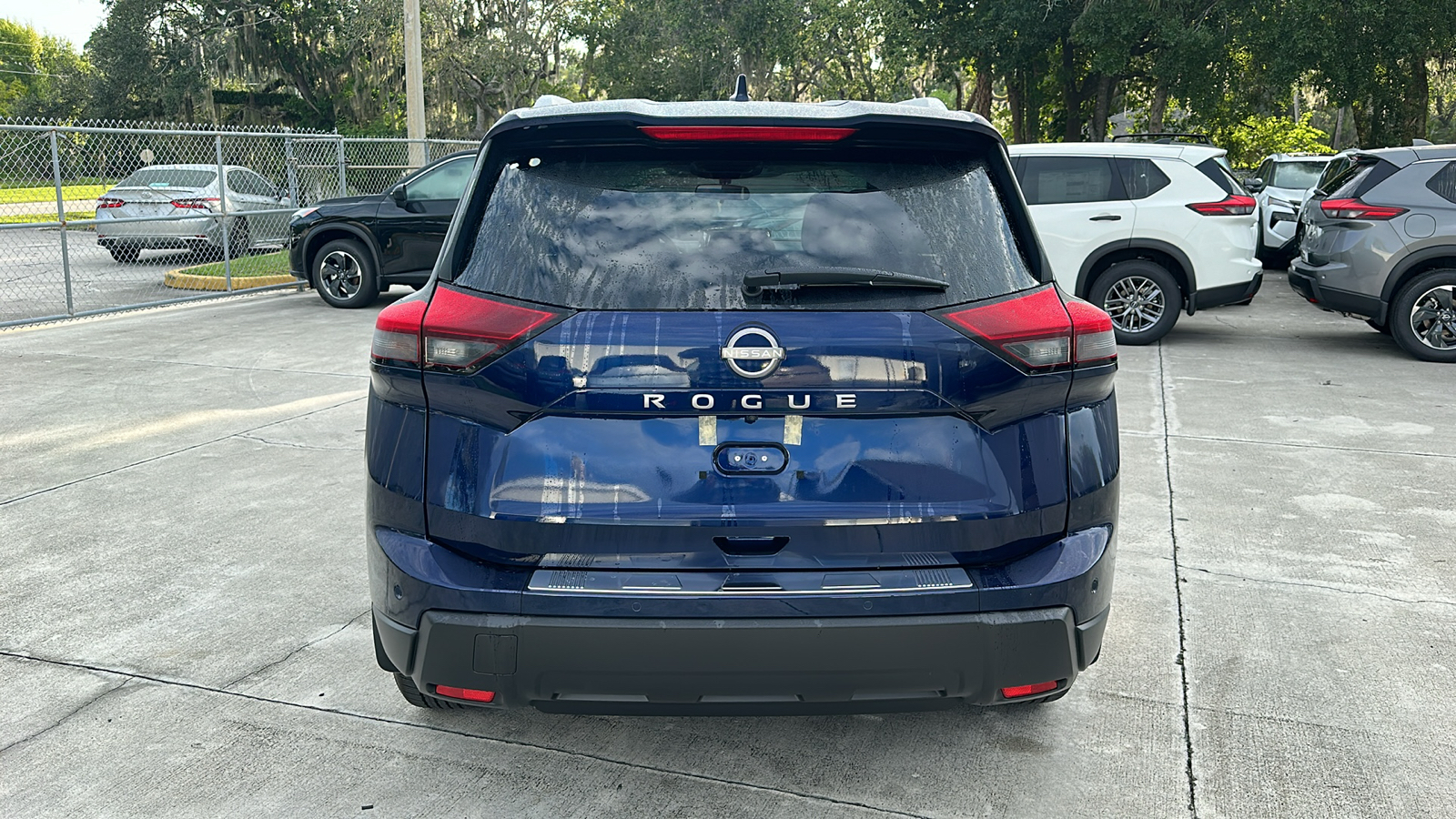 2025 Nissan Rogue SV 7