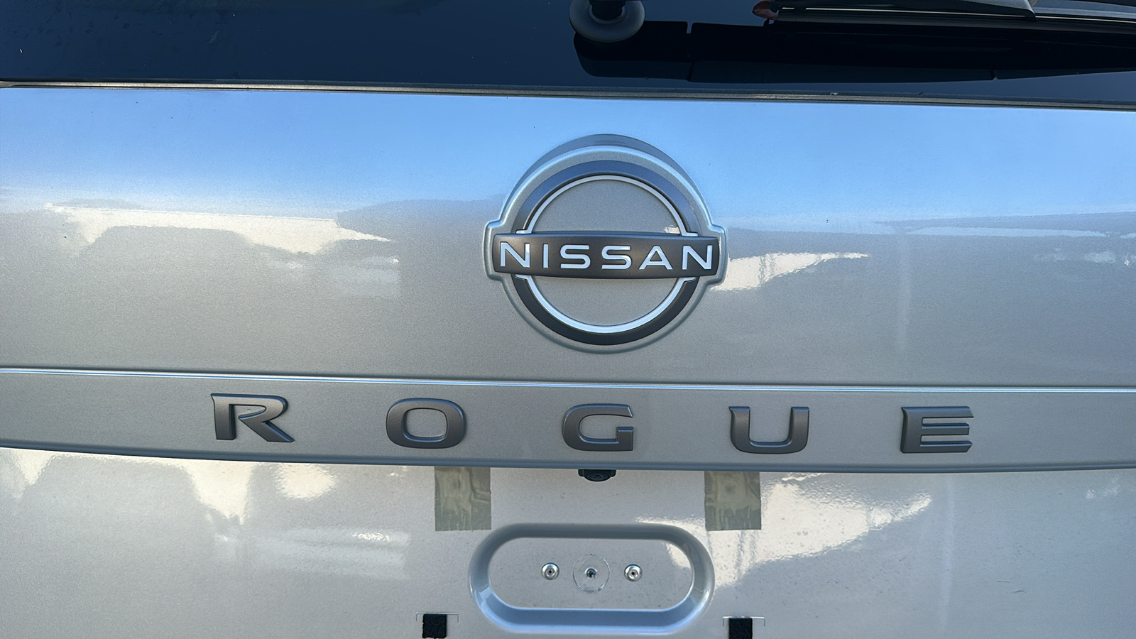 2025 Nissan Rogue S 10