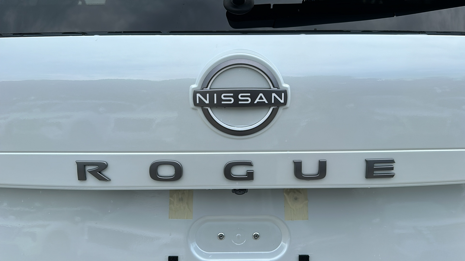 2025 Nissan Rogue SV 10