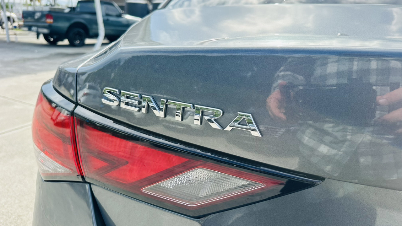 2025 Nissan Sentra SV 10