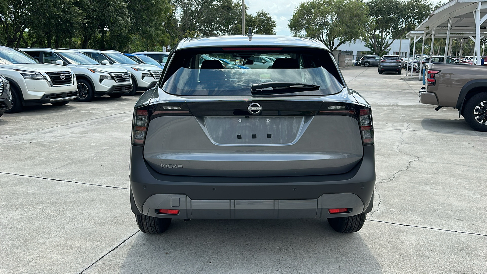 2025 Nissan Kicks S 7