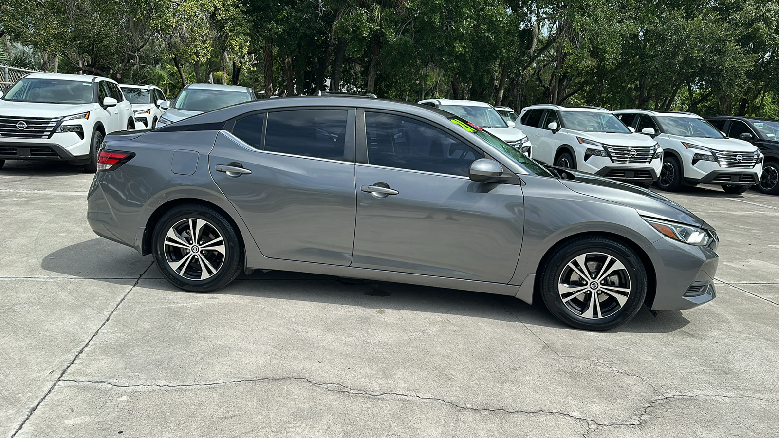 2021 Nissan Sentra SV 9