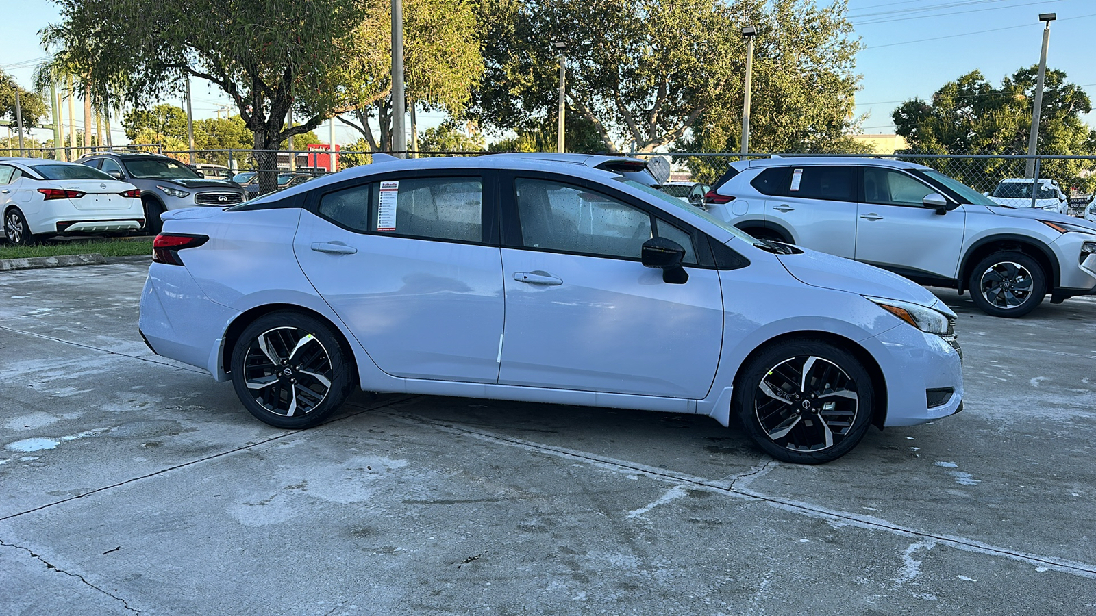 2024 Nissan Versa SR 9