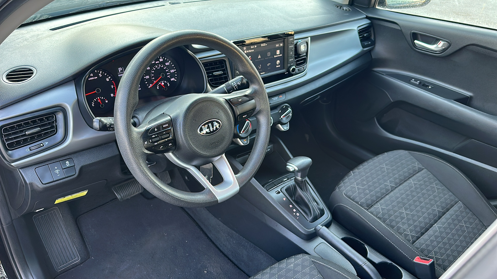 2020 Kia Rio LX 12