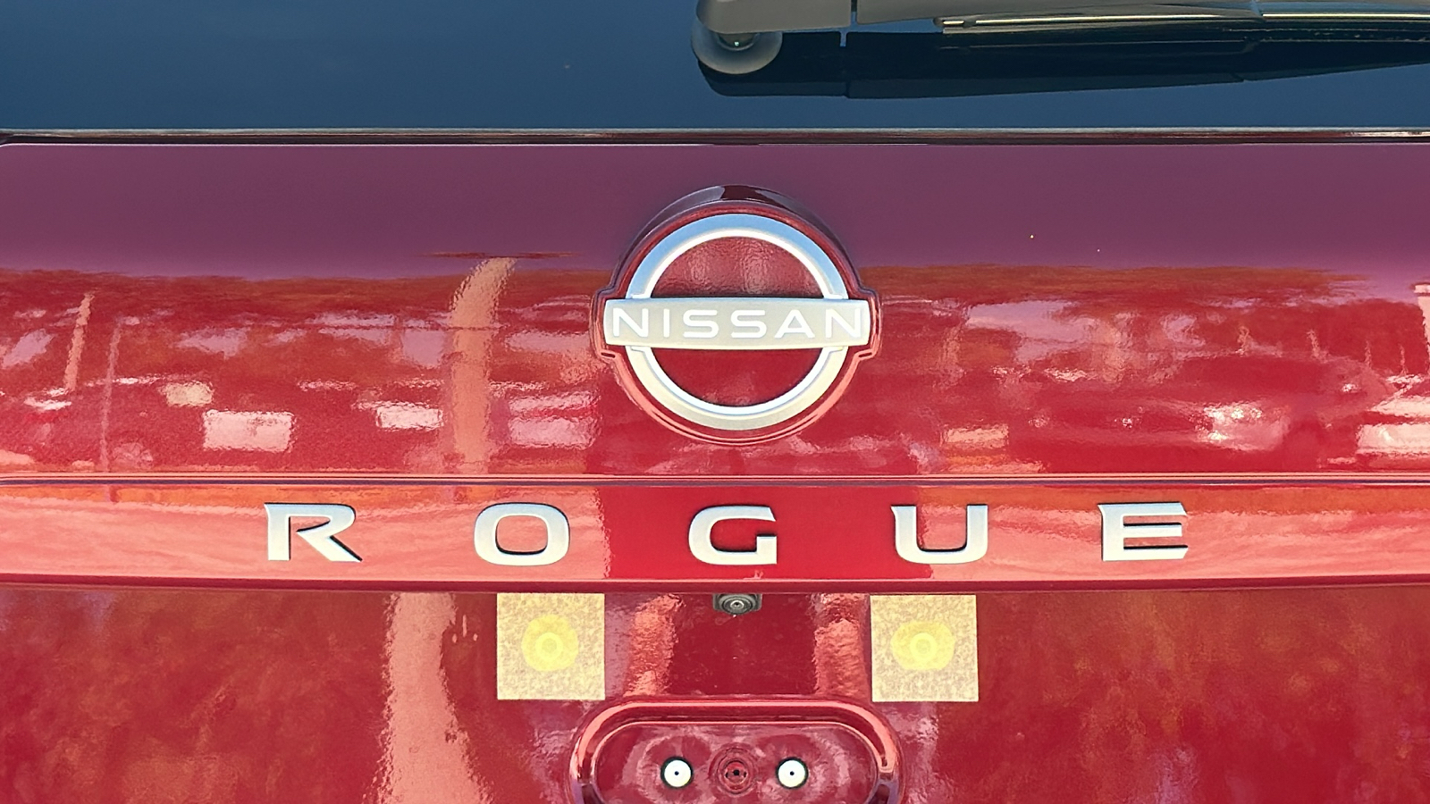 2024 Nissan Rogue SV 10