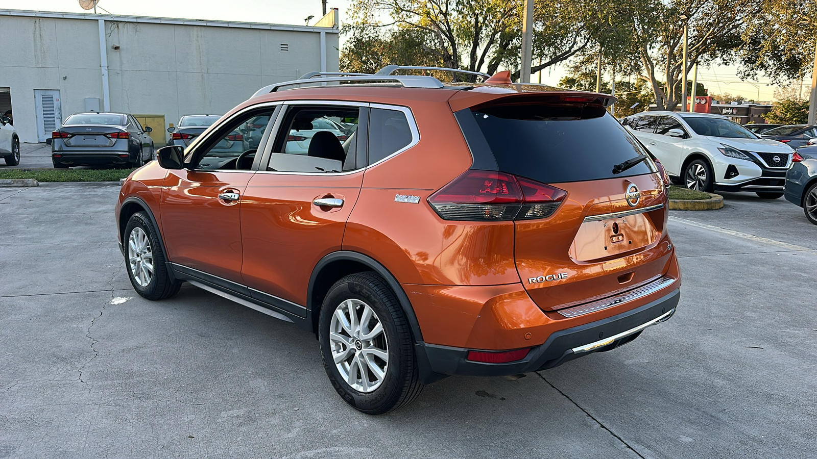 2019 Nissan Rogue S 5