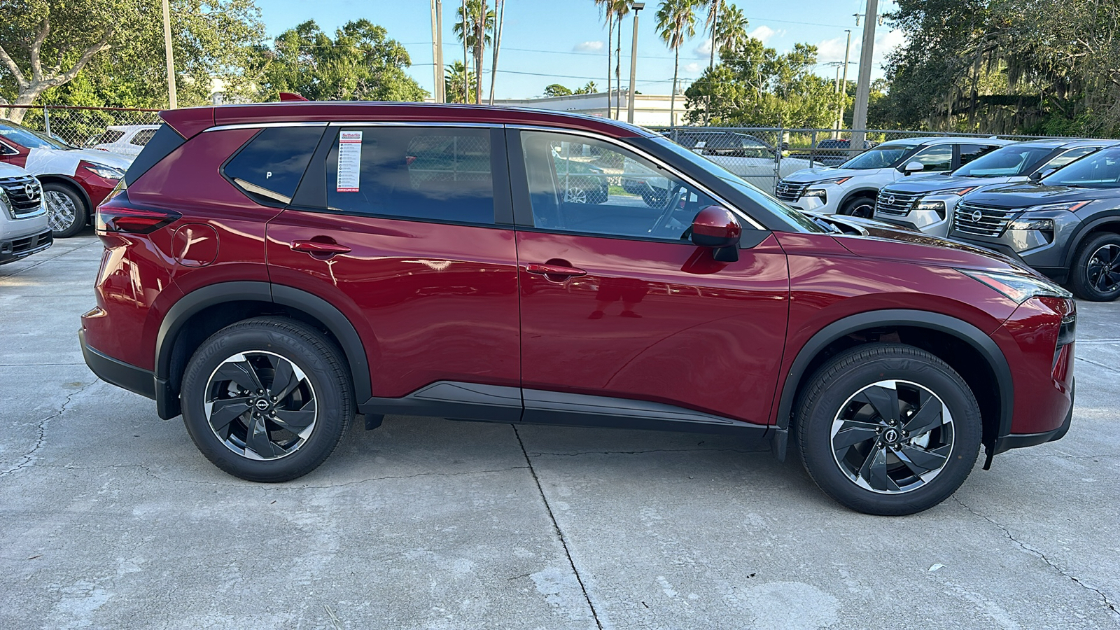 2024 Nissan Rogue SV 9